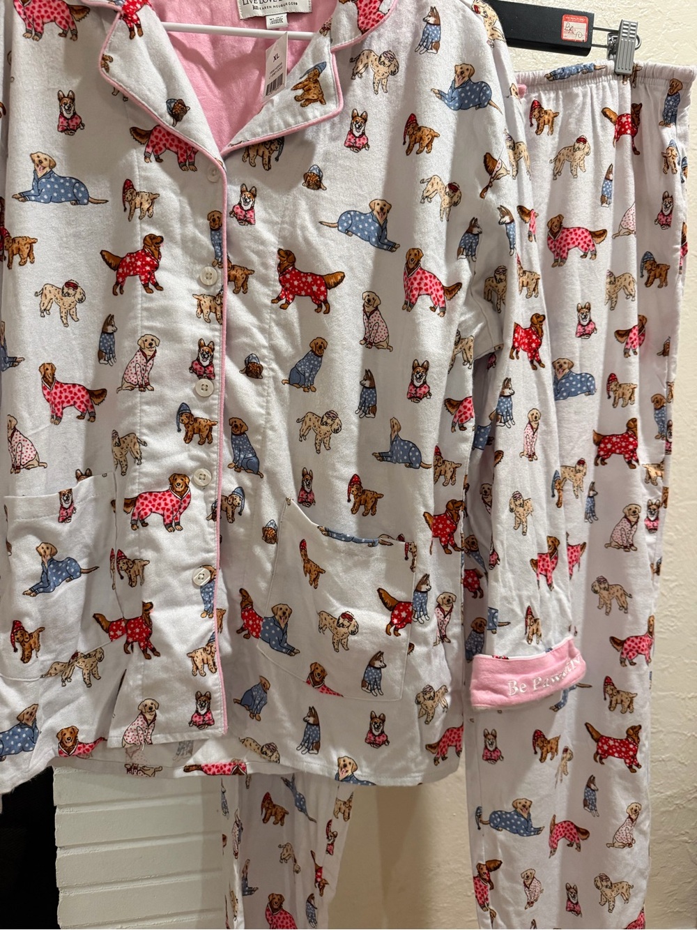 NWT Karen Neuburger Dog Print  Pajama Set Size XL Colorful Fun Be Pawsitive